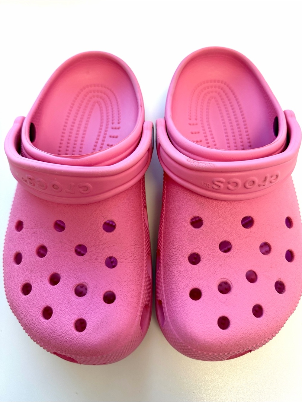 CROCS Bubblegum Pink Classic Slip-On Clogs